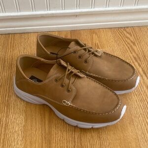 New Men’s Break Free Oxford Boat Shoes Wide Width